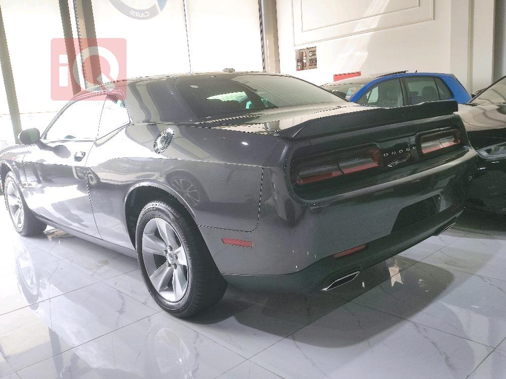 Dodge Challenger